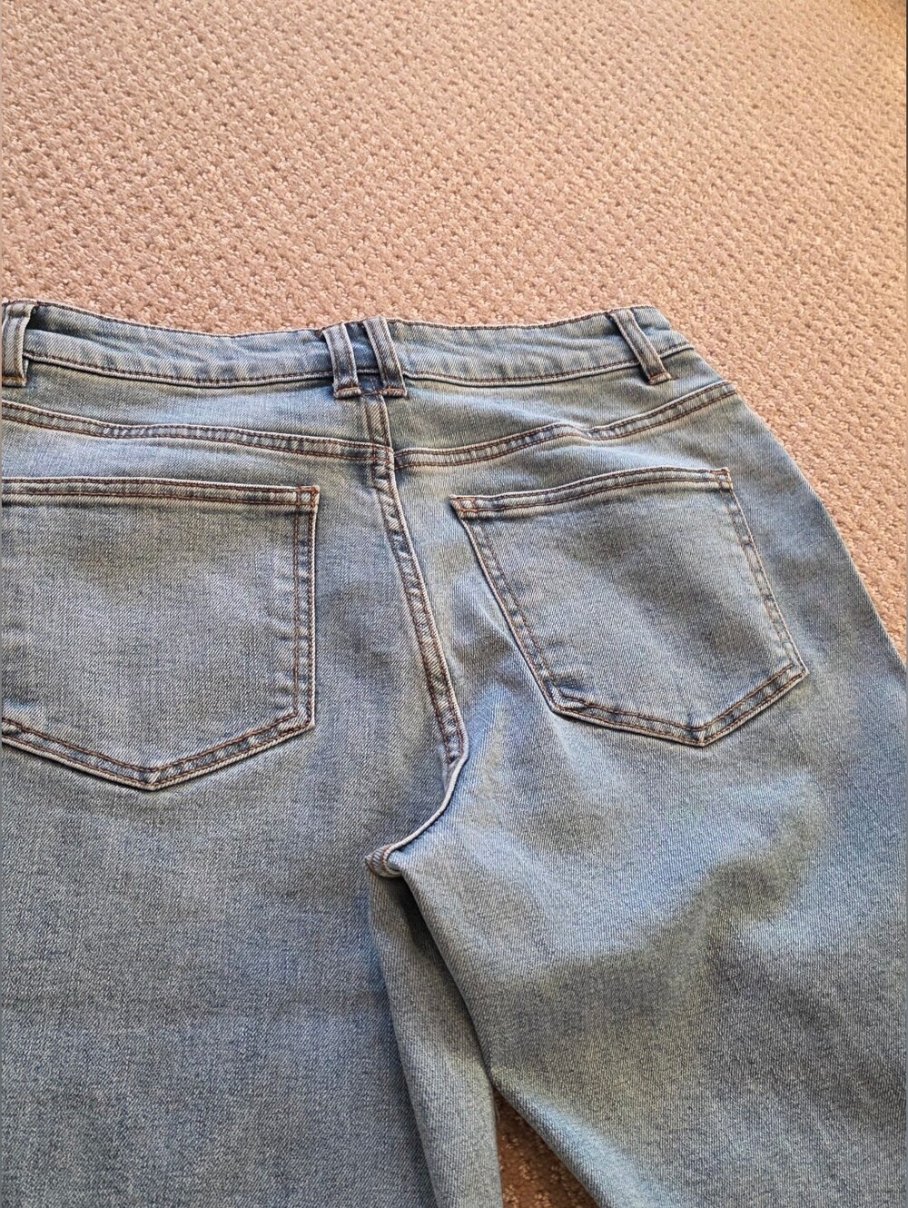 Oat New York Women’s Straight Leg Jeans in Light Blue